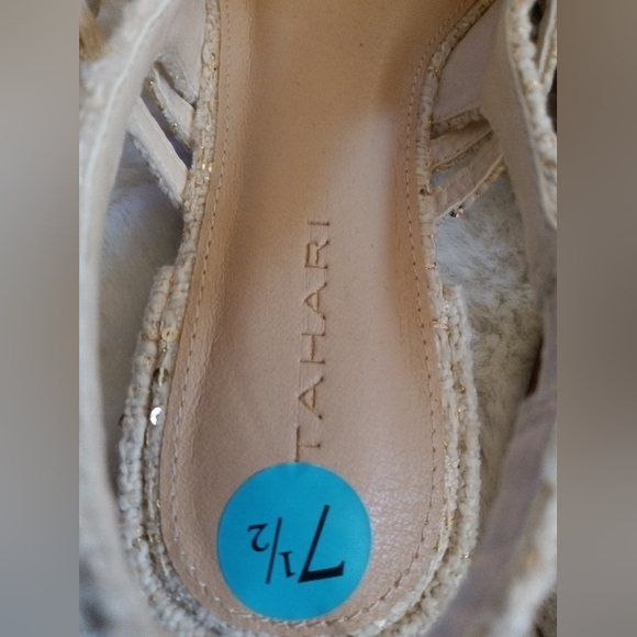 Tahari Sandals - Picture 4 of 7